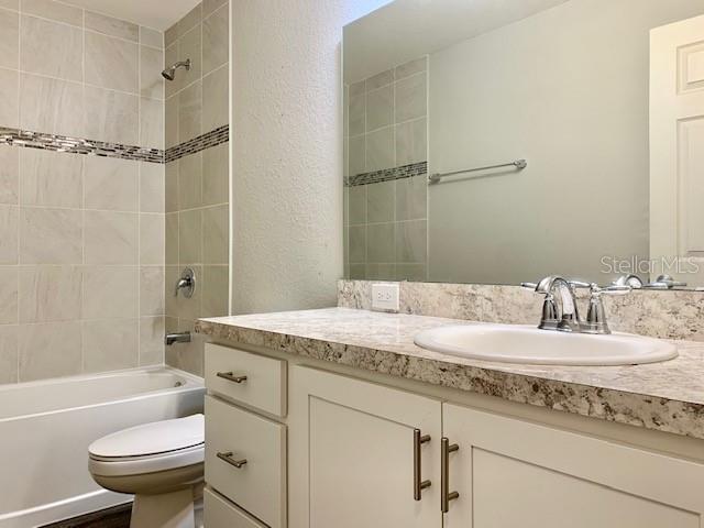 BLOSSOM GROVE ESTATES - Residential Lease