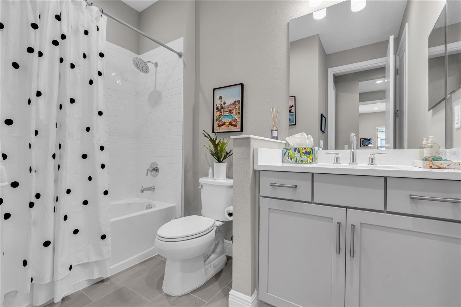 VICENZA PH 1 - Residential