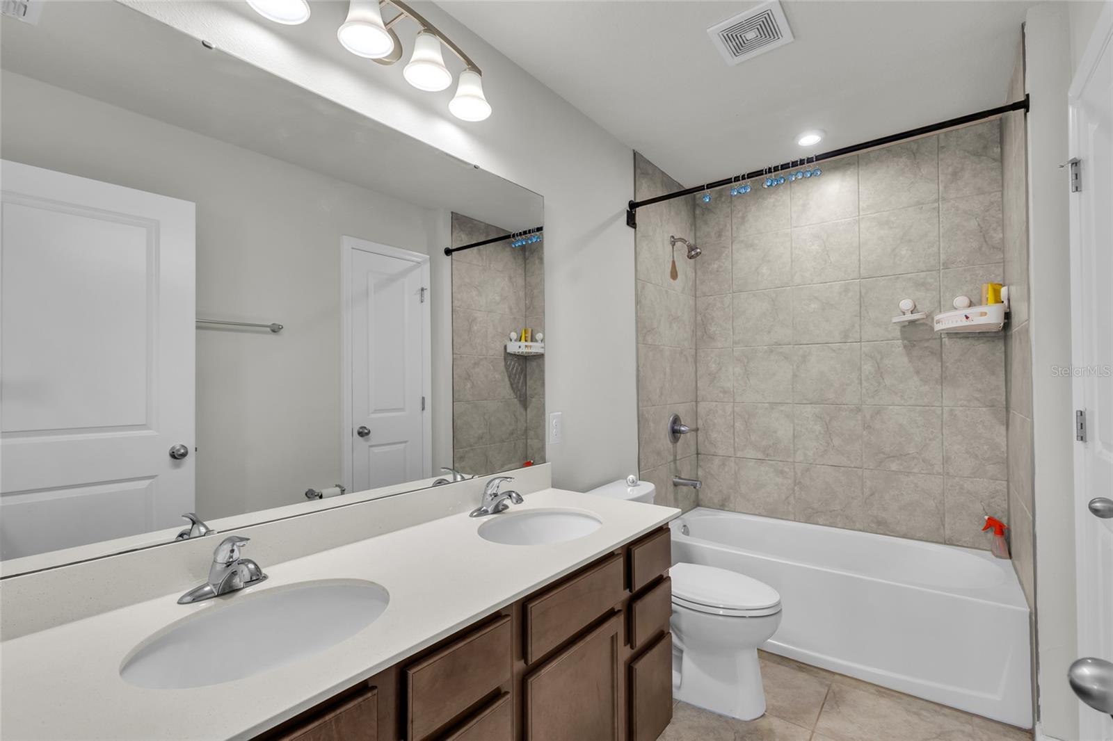 LAKEWOOD PARK PH 1 - Residential