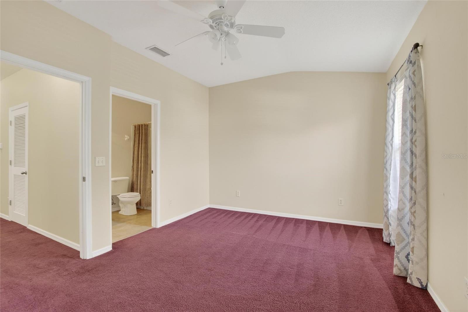 FISHHAWK RANCH TOWNHOMES - Residential