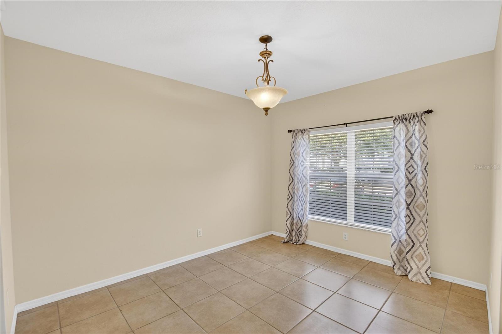 FISHHAWK RANCH TOWNHOMES - Residential