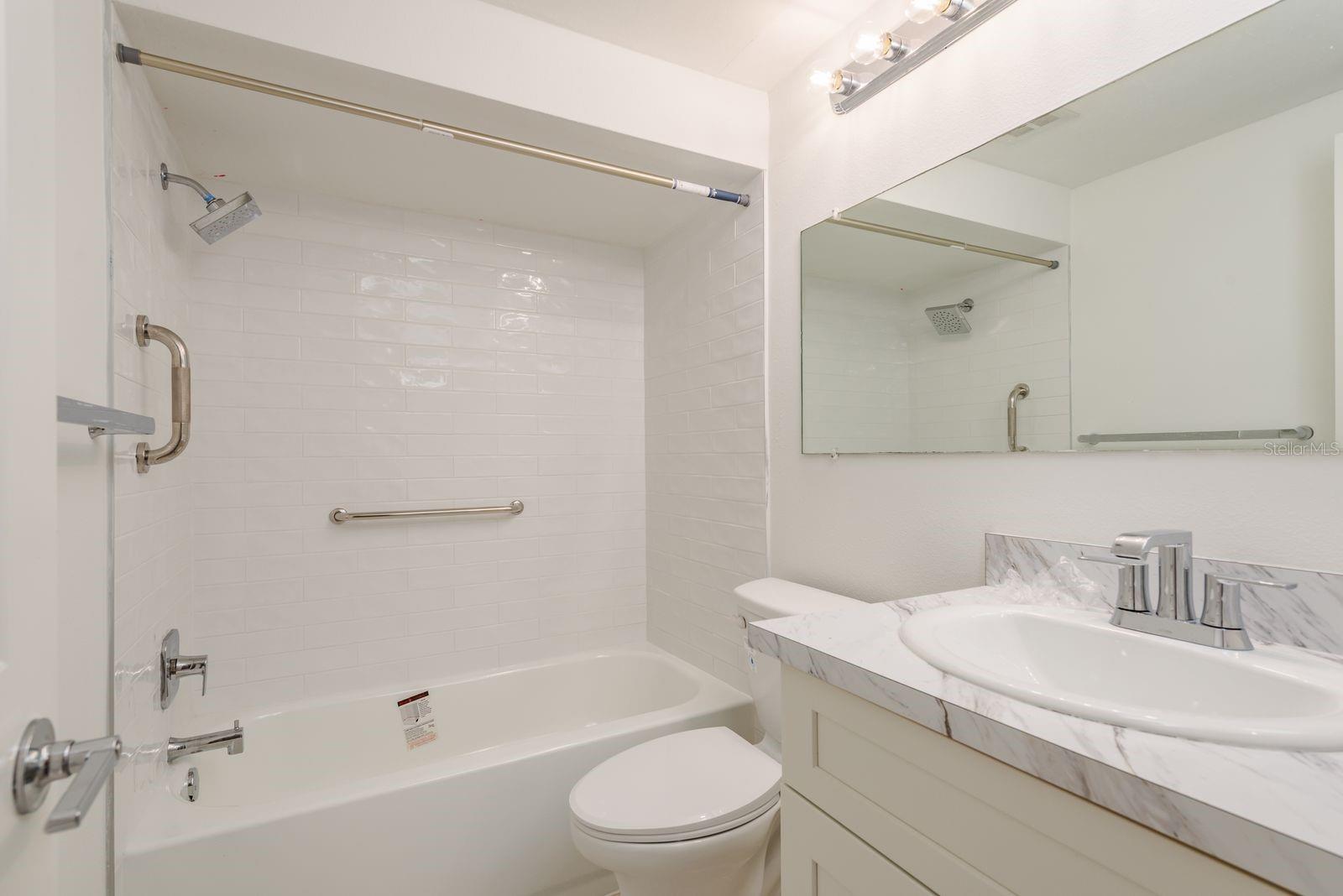 GARDENS OF BEACON SQUARE - Residential