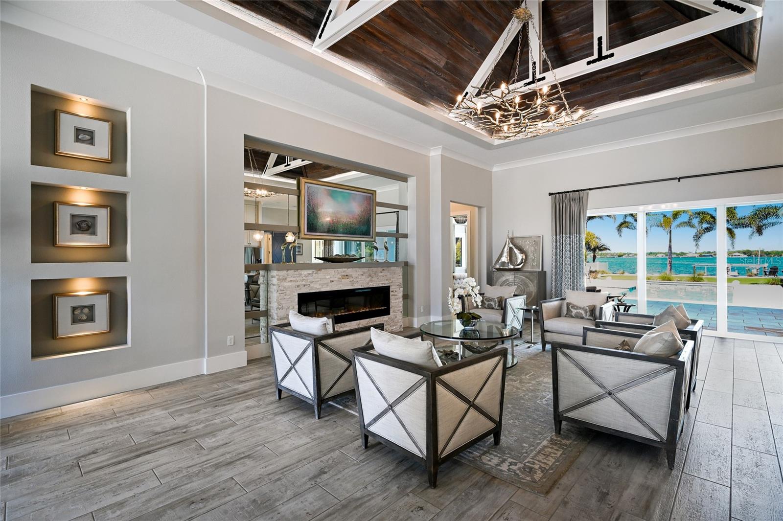 THE RESERVE AT HARBOUR WALK - Residential