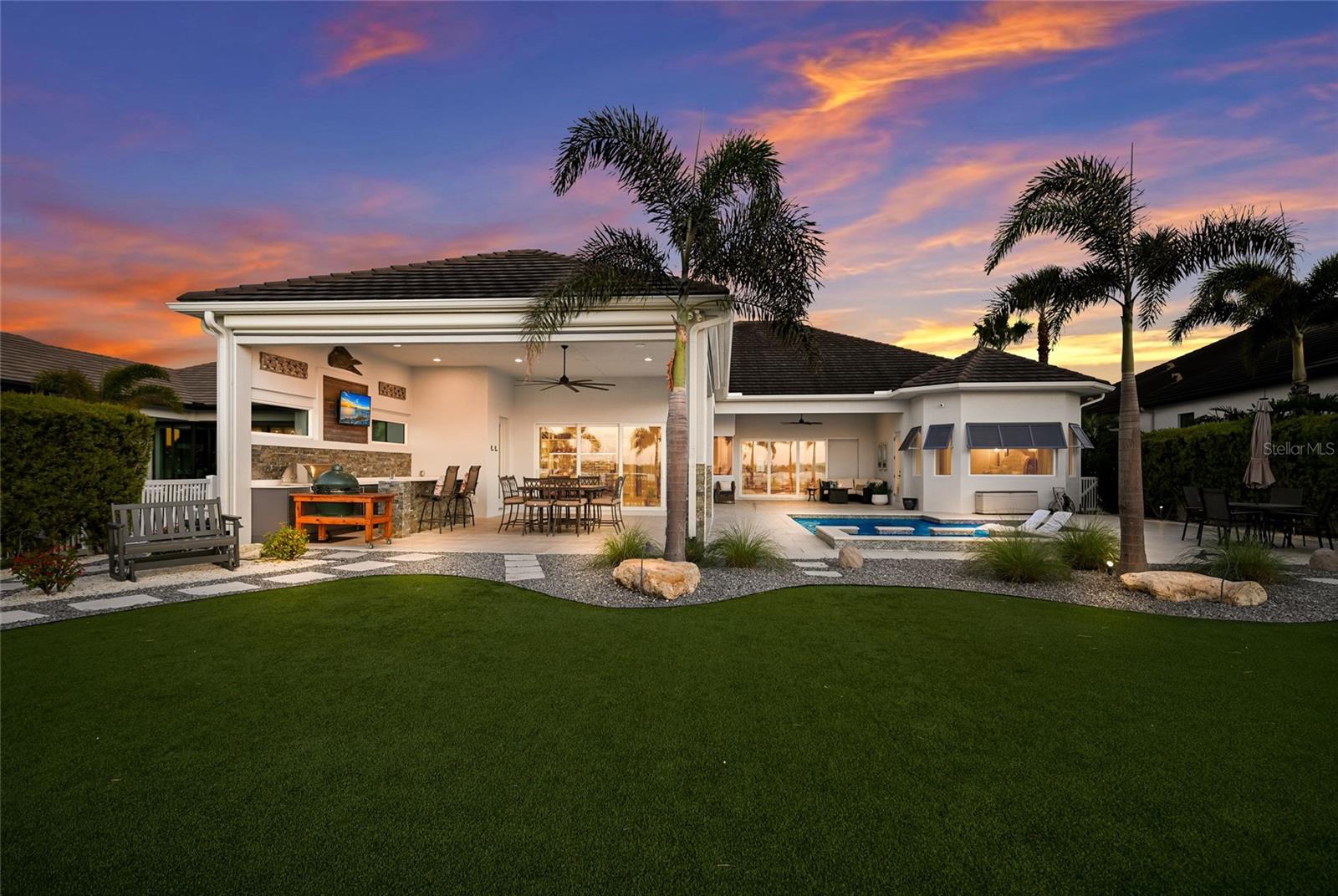 THE RESERVE AT HARBOUR WALK - Residential