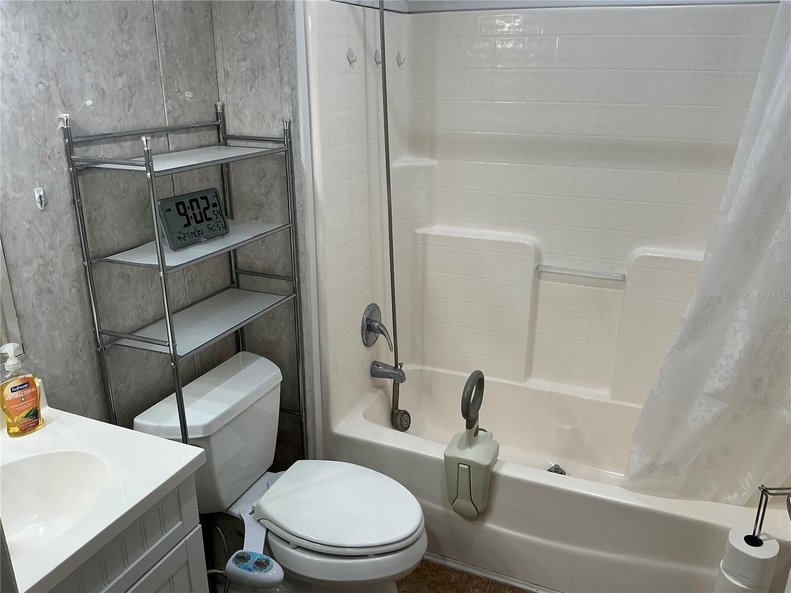 BROOKRIDGE COMM - Residential