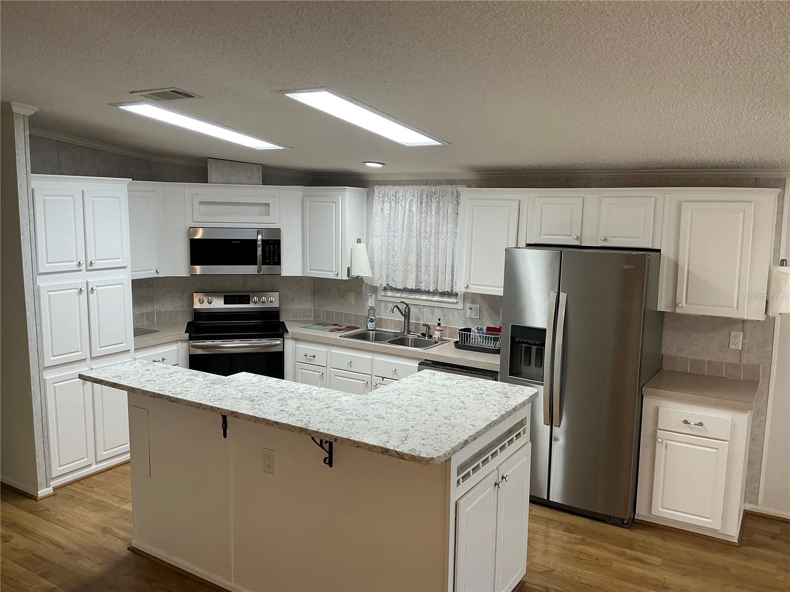 BROOKRIDGE COMM - Residential
