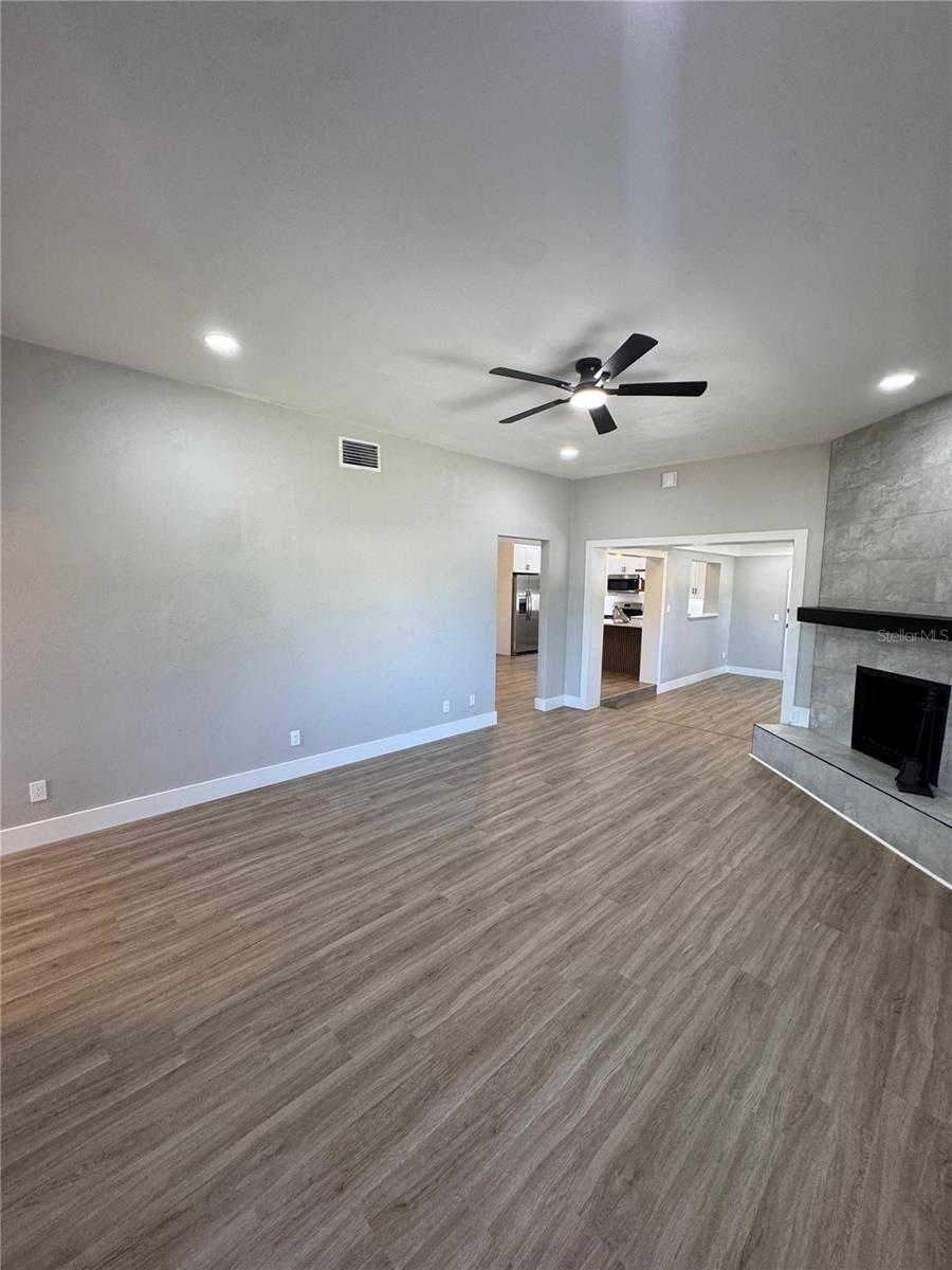 BLAKE - Residential