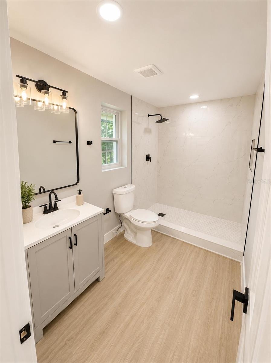 BLAKE - Residential
