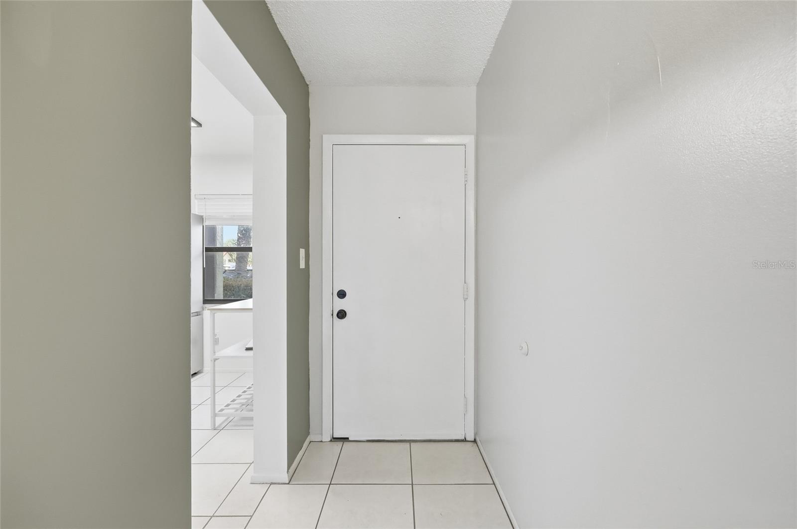 WILLOWPOINTE CONDO PH 01 - Residential Lease