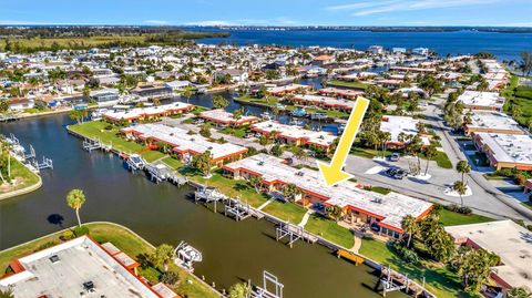 Photo of 9517 Azure Cove, Bradenton, FL 34210 (MLS # A4690939)