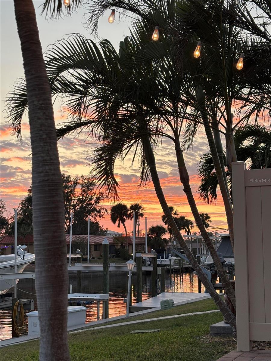 PALMA SOLA HARBOUR SEC 4 - Residential