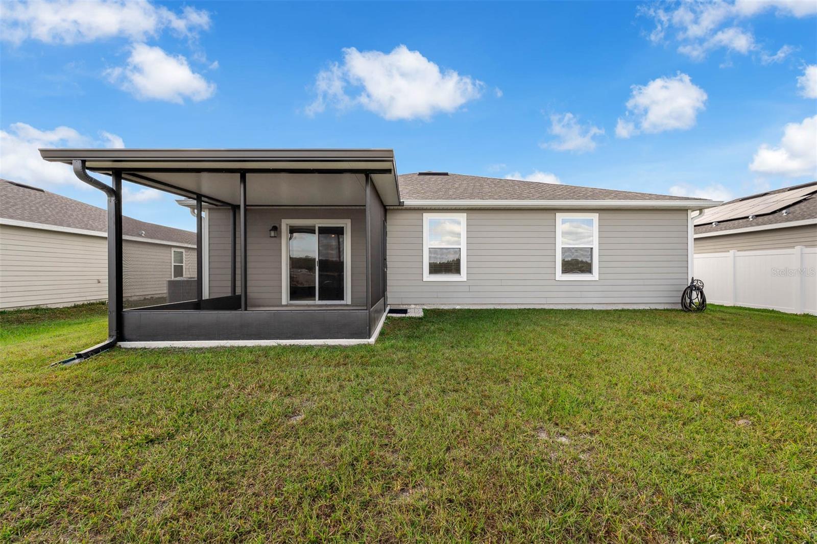 STONEYBROOK HILLS - Residential