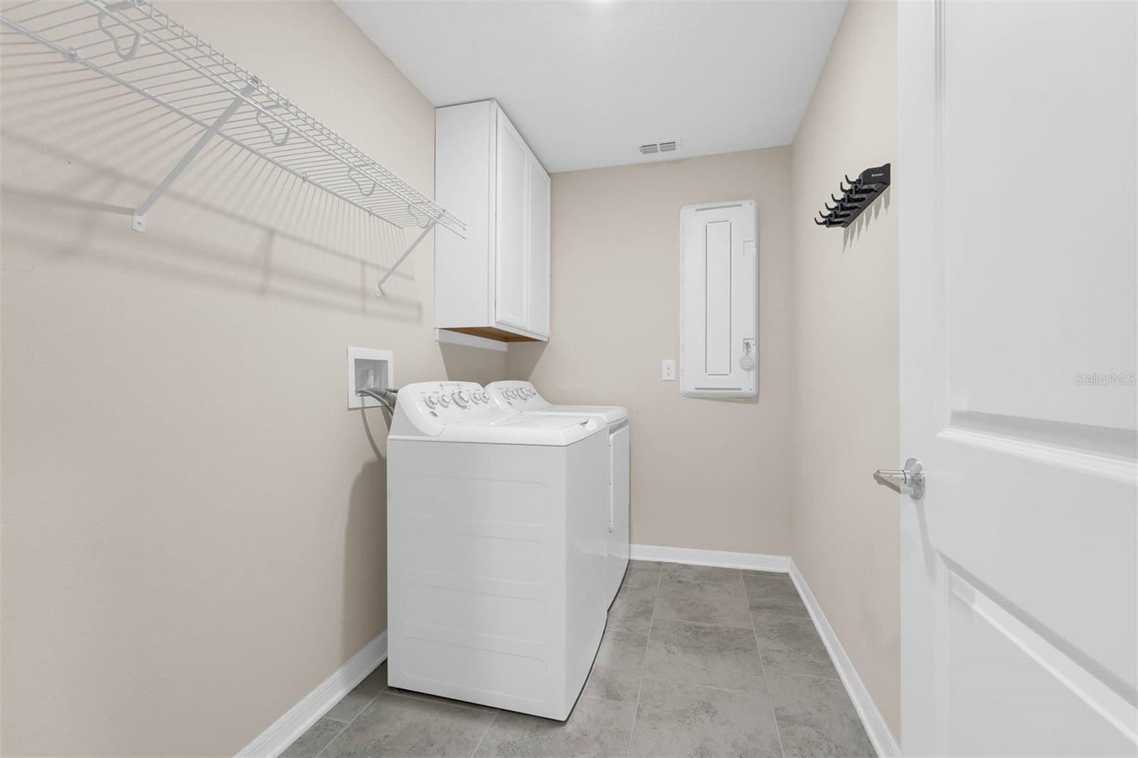 STONEYBROOK HILLS - Residential