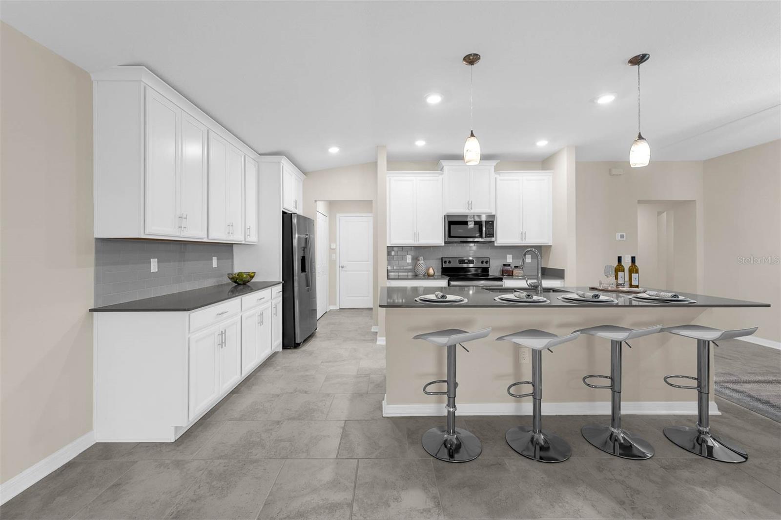 STONEYBROOK HILLS - Residential