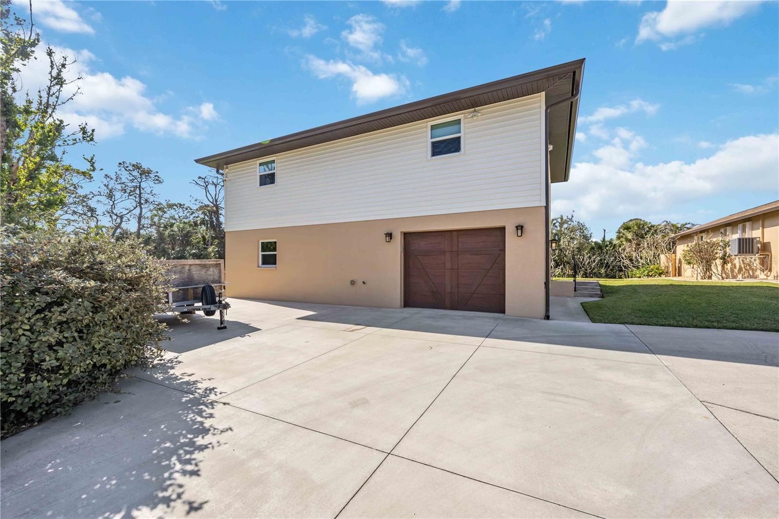 MANASOTA LAND & TIMBER CO - Residential