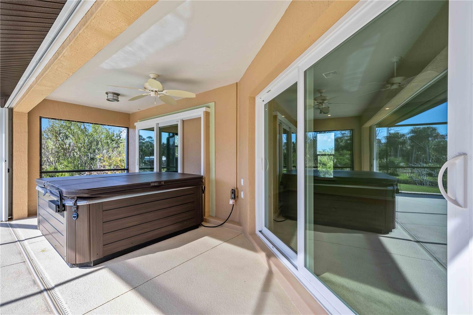 MANASOTA LAND & TIMBER CO - Residential