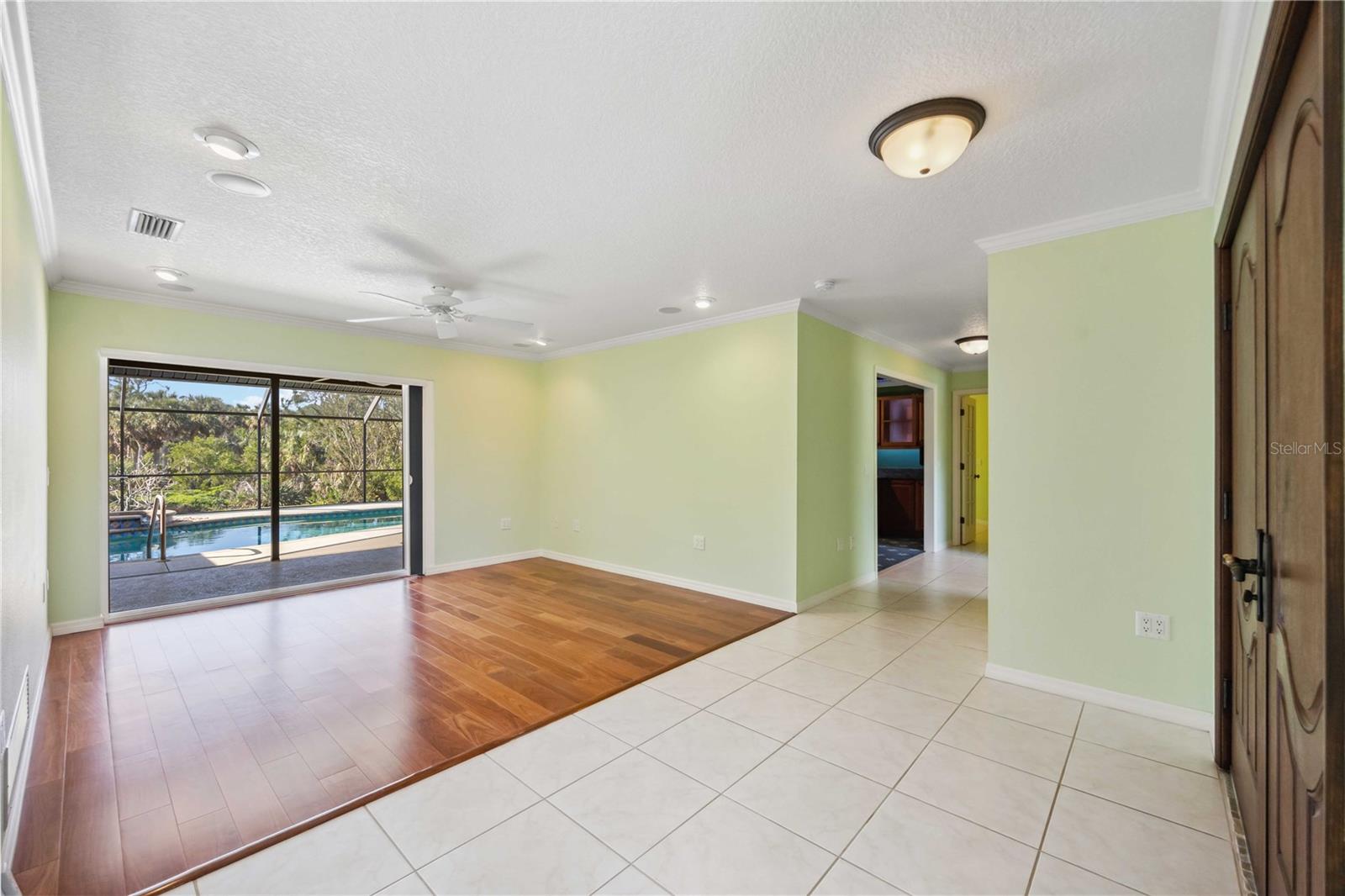 MANASOTA LAND & TIMBER CO - Residential