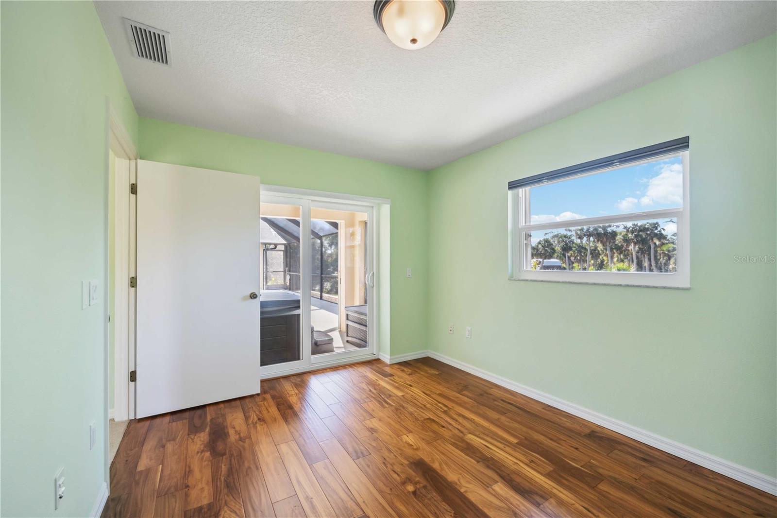 MANASOTA LAND & TIMBER CO - Residential