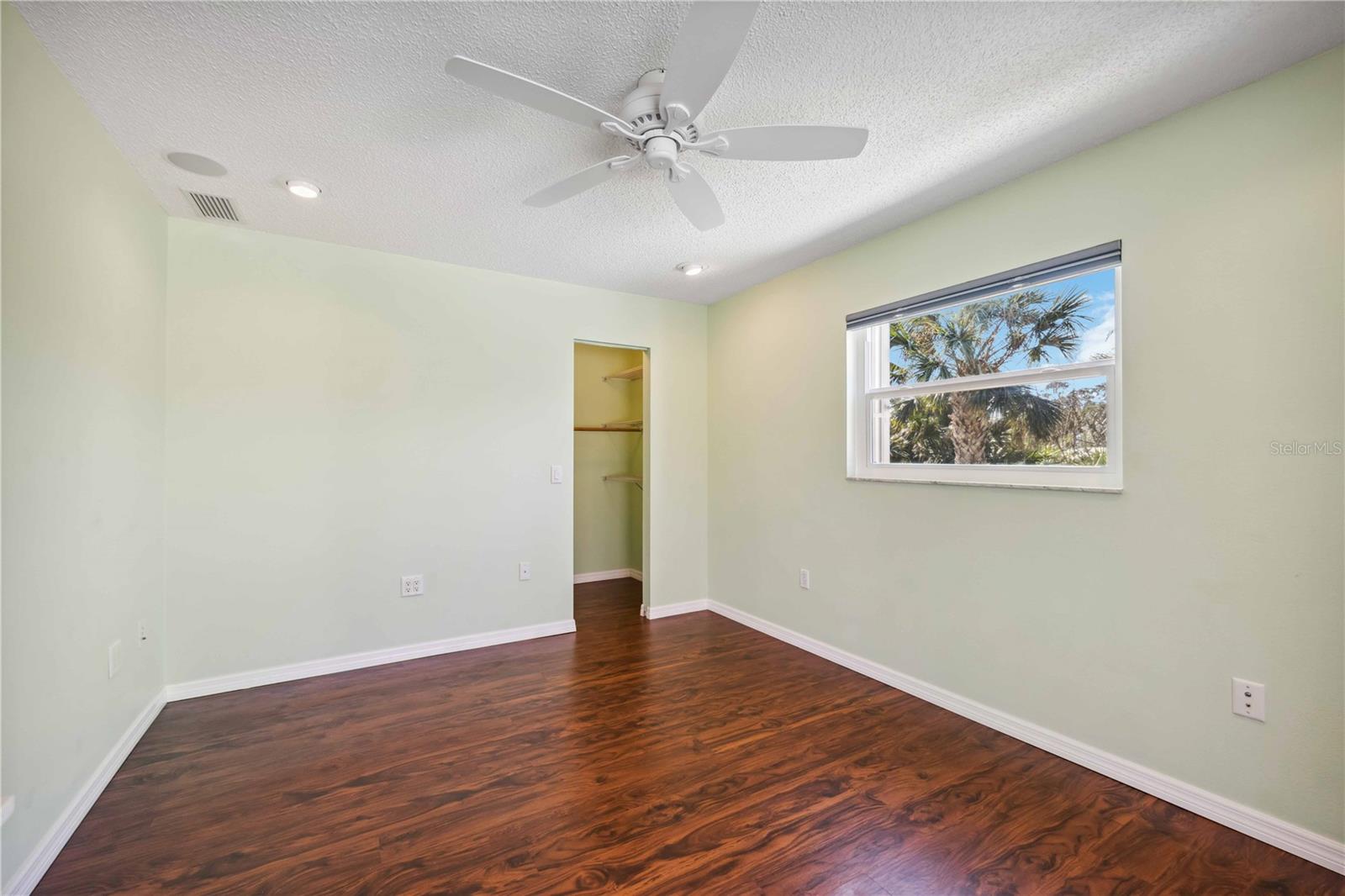 MANASOTA LAND & TIMBER CO - Residential