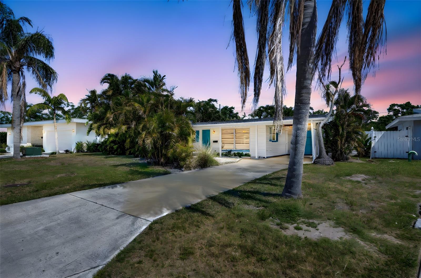 2307 VALENCIA DRIVE
