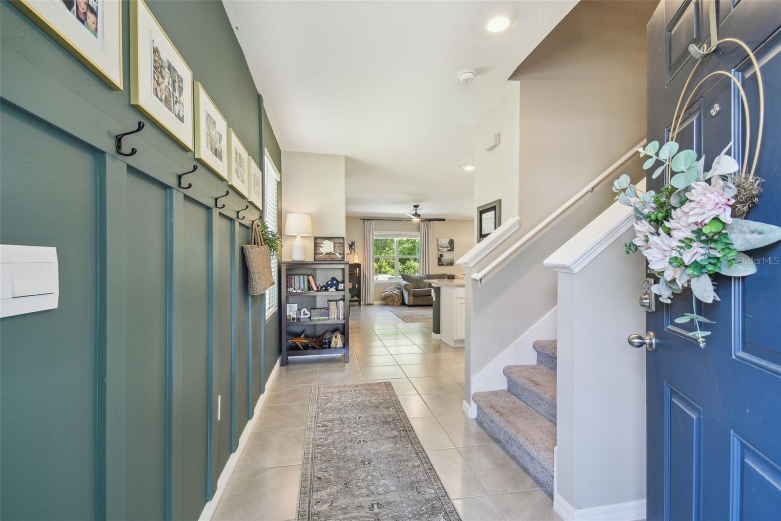 7591 CYPRESS WALK DR