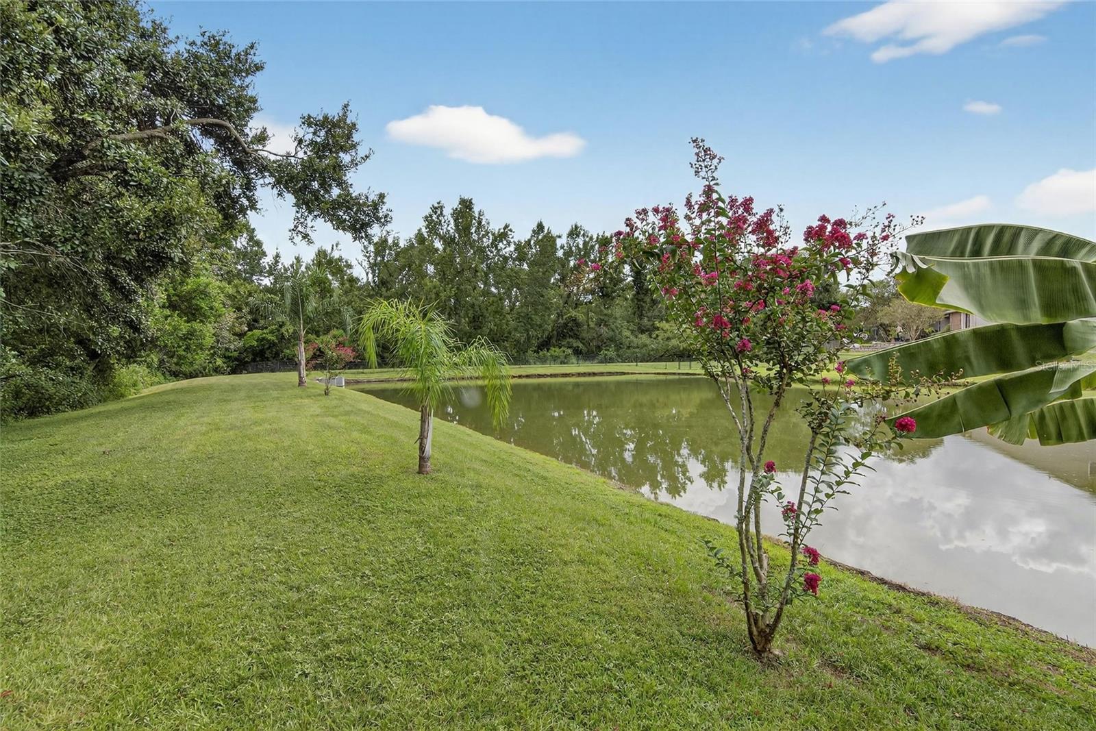 RIVERGLEN / RIVERWATCH GATED SECTION - Residential