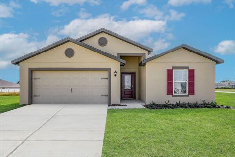 A home in POINCIANA