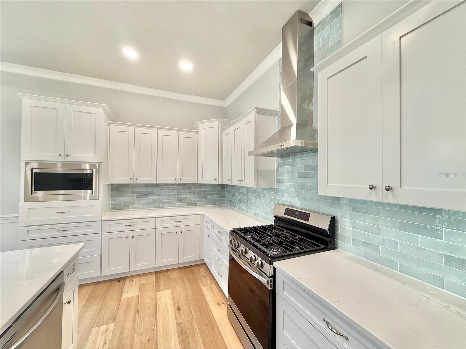 2537 NW 48TH TERRACE