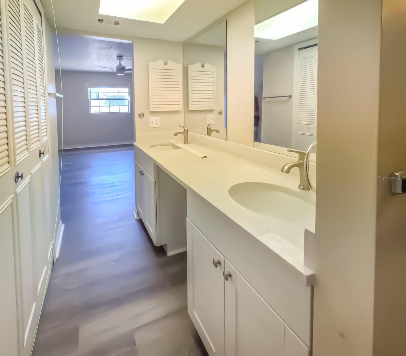 LEESBURG CHESTERBROOK 02 CONDO - Residential