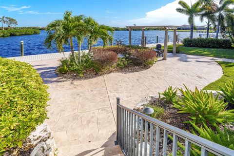 A home in PORT CHARLOTTE