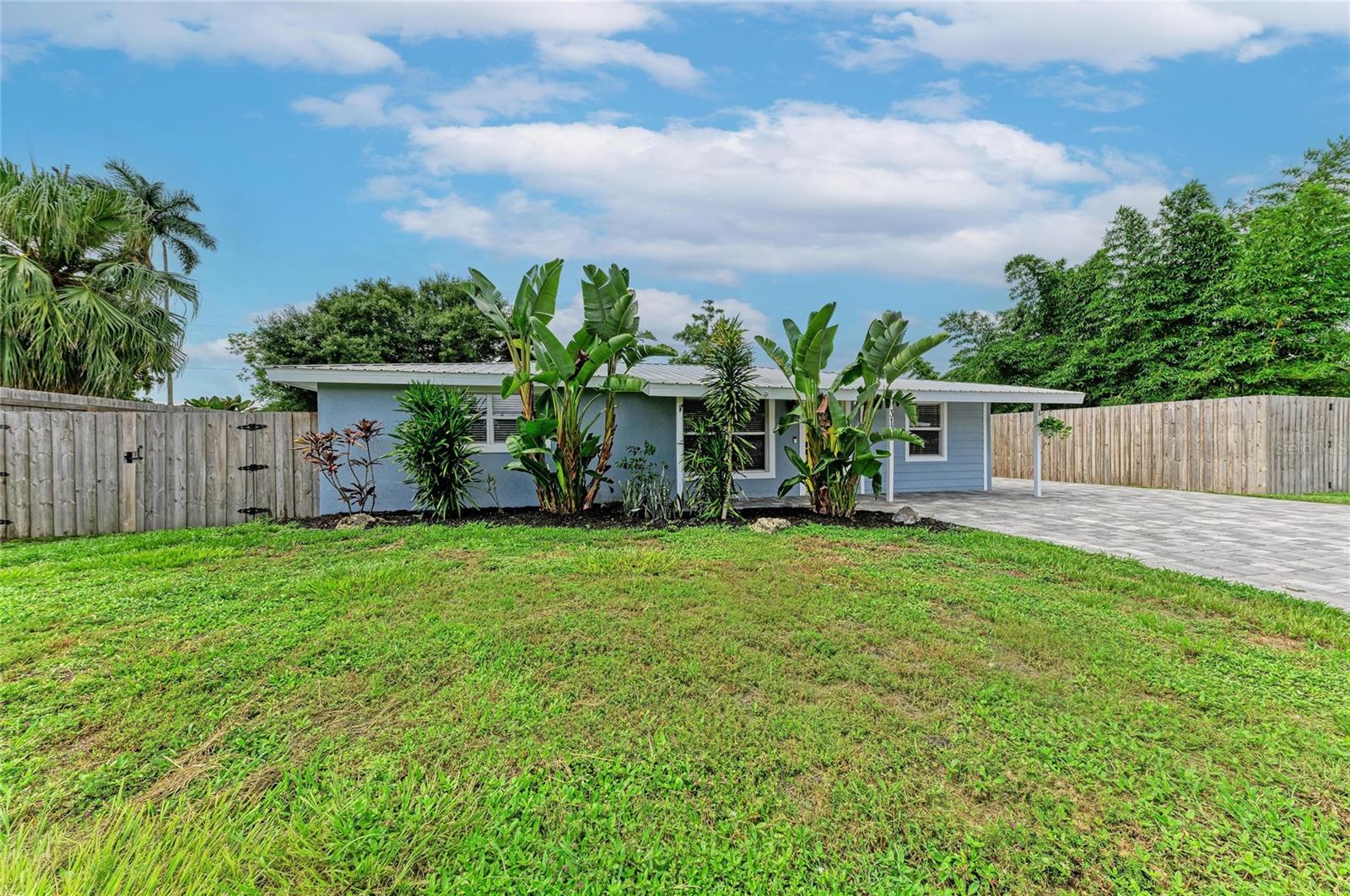 3138 WILLIAMSBURG STREET