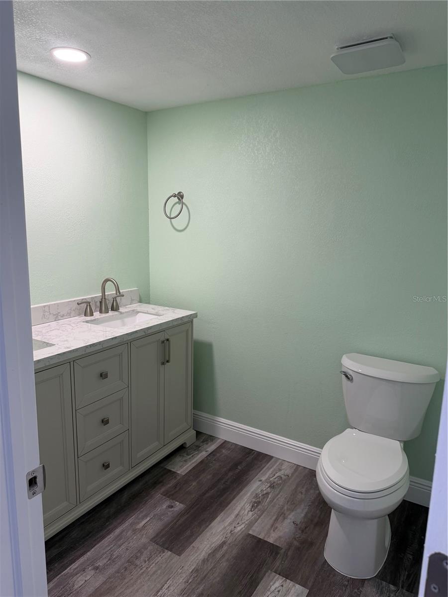 TARA CAY SOUND SOUTH - Residential