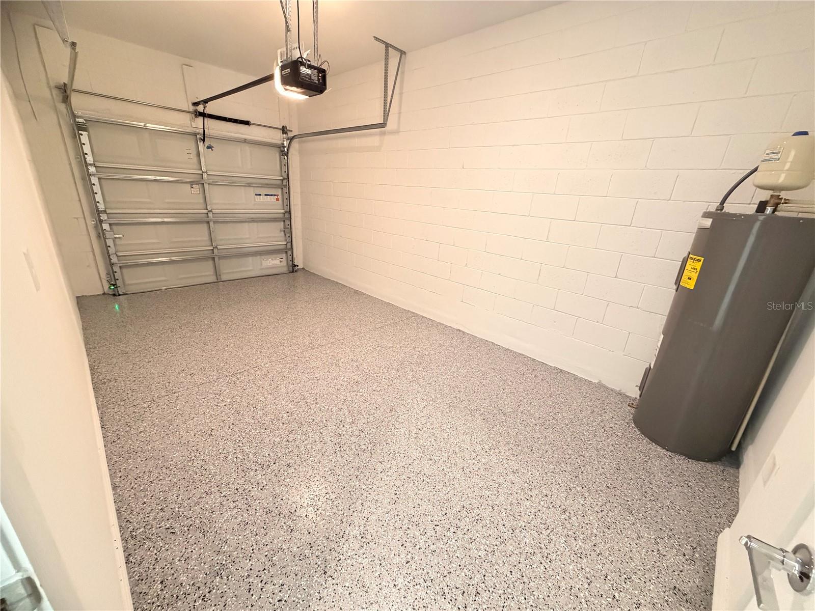 WESTVIEW POD A PH 1A - Residential Lease