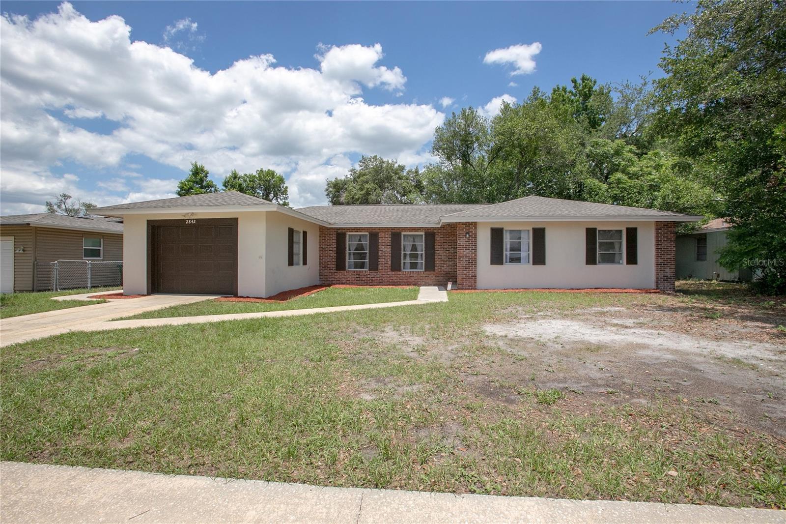 2842 ENGLISH DRIVE