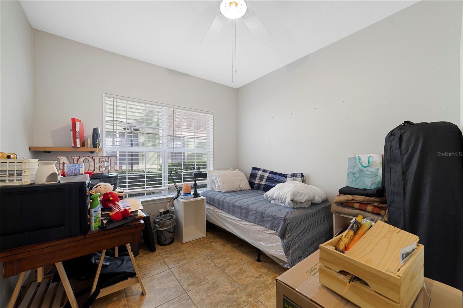 SUMMERGATE CONDO PH 04 6357/3553 UNIT 4114 - Residential