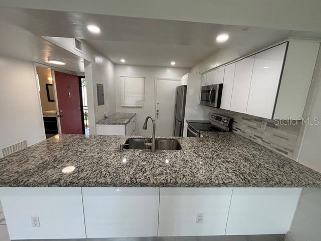 Photo of 1400 NE 191st Street #309, Miami, FL 33179 (MLS # S5150350)