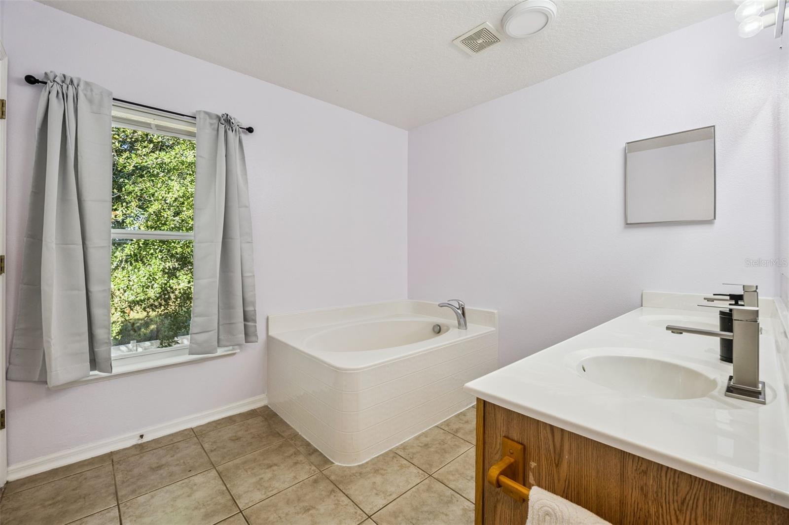 SHEARWATER ESTATES - Residential