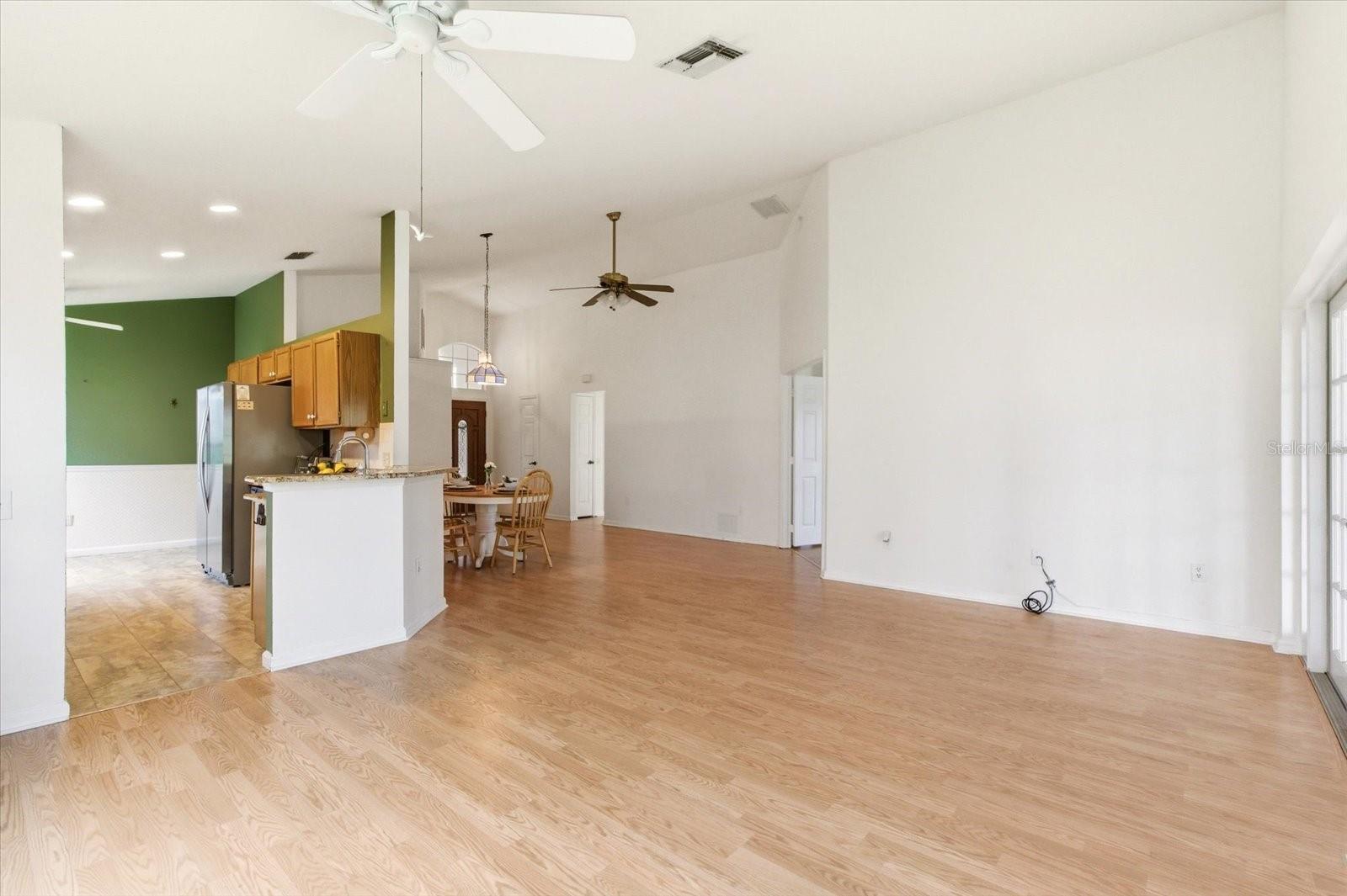 VENTURA RESERVE PH 02 - Residential