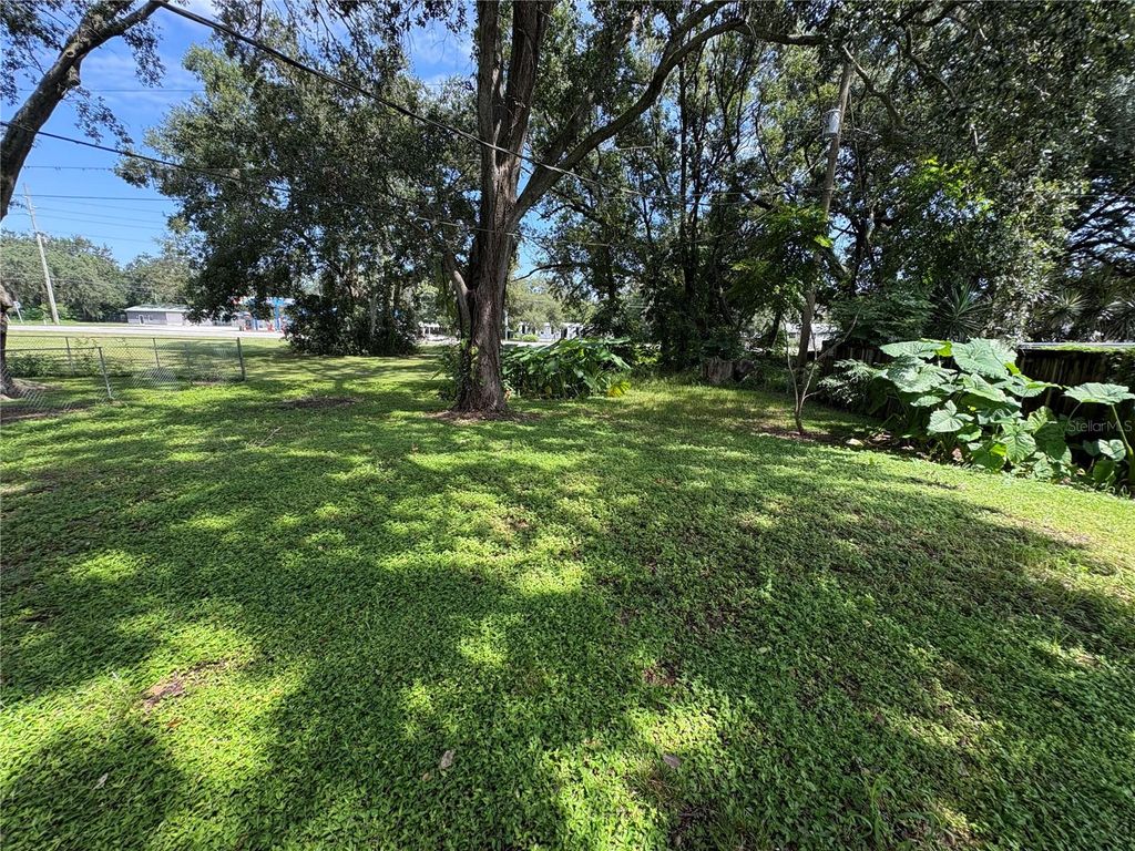 Photo of 120 Clearwater Court, Polk City, FL 33868 (MLS # B4902047)