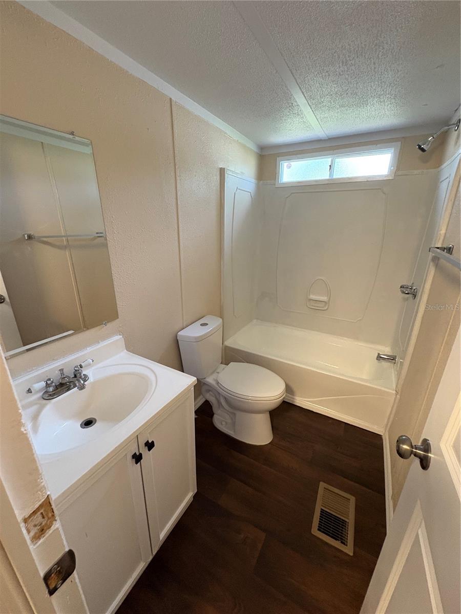 CLEARWATER LK ESTS ADD - Residential