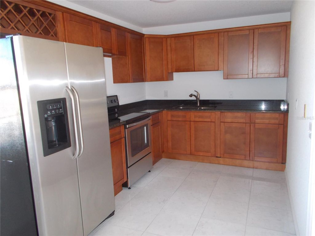 Photo of 217 E Main Street, Dundee, FL 33838 (MLS # L4956190)