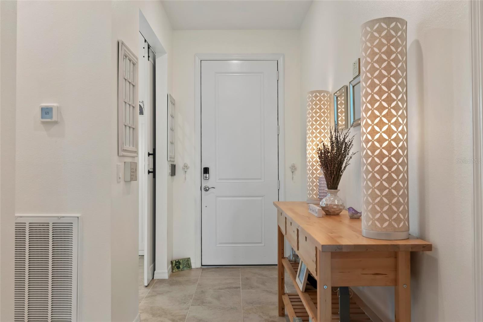 CASCADES/GRVLAND-PH 6 - Residential