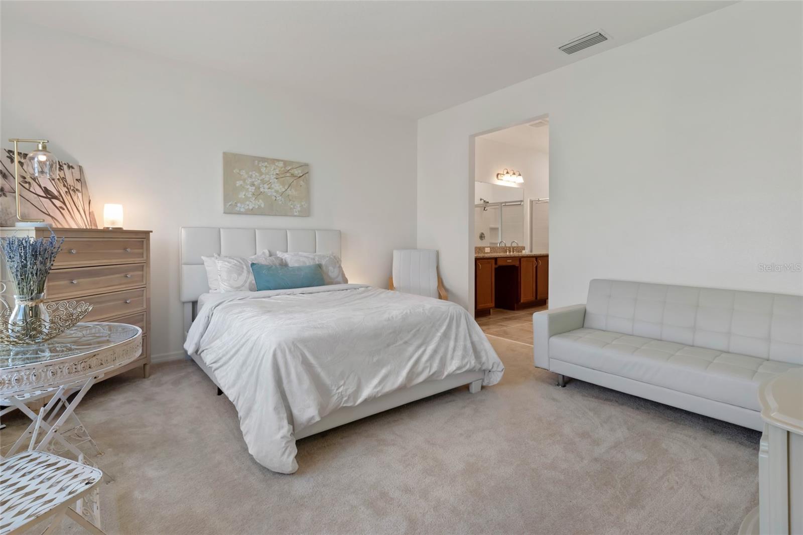 CASCADES/GRVLAND-PH 6 - Residential