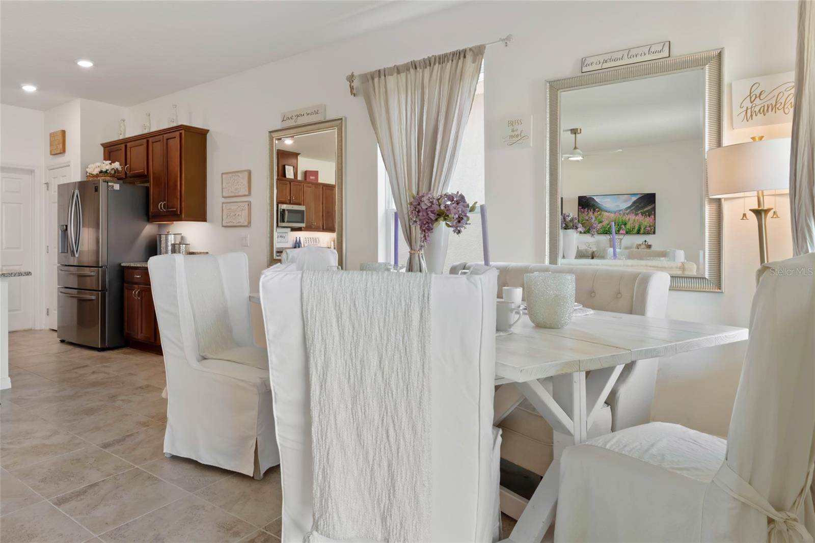 CASCADES/GRVLAND-PH 6 - Residential