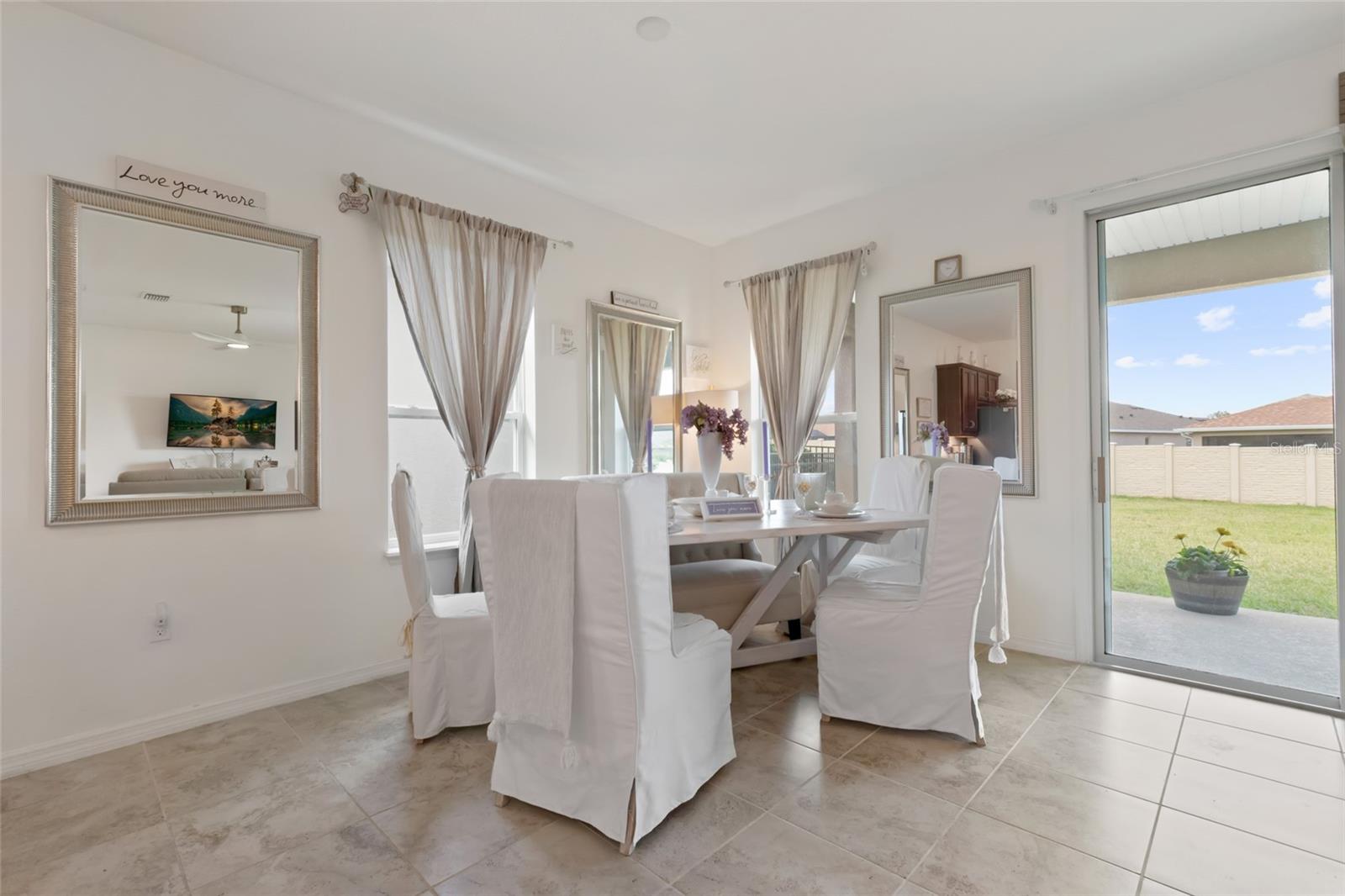 CASCADES/GRVLAND-PH 6 - Residential