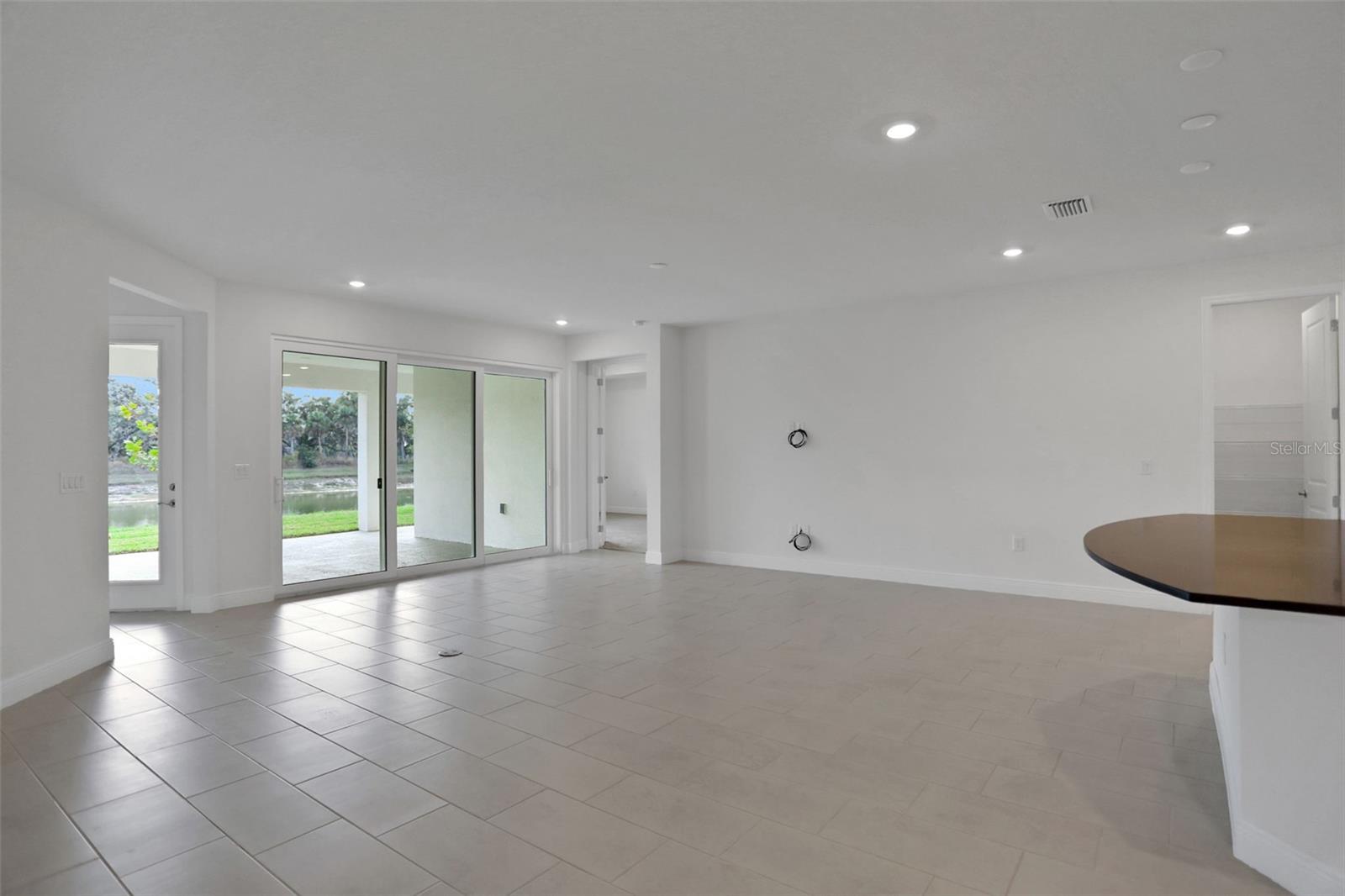 ANGELINE - Residential