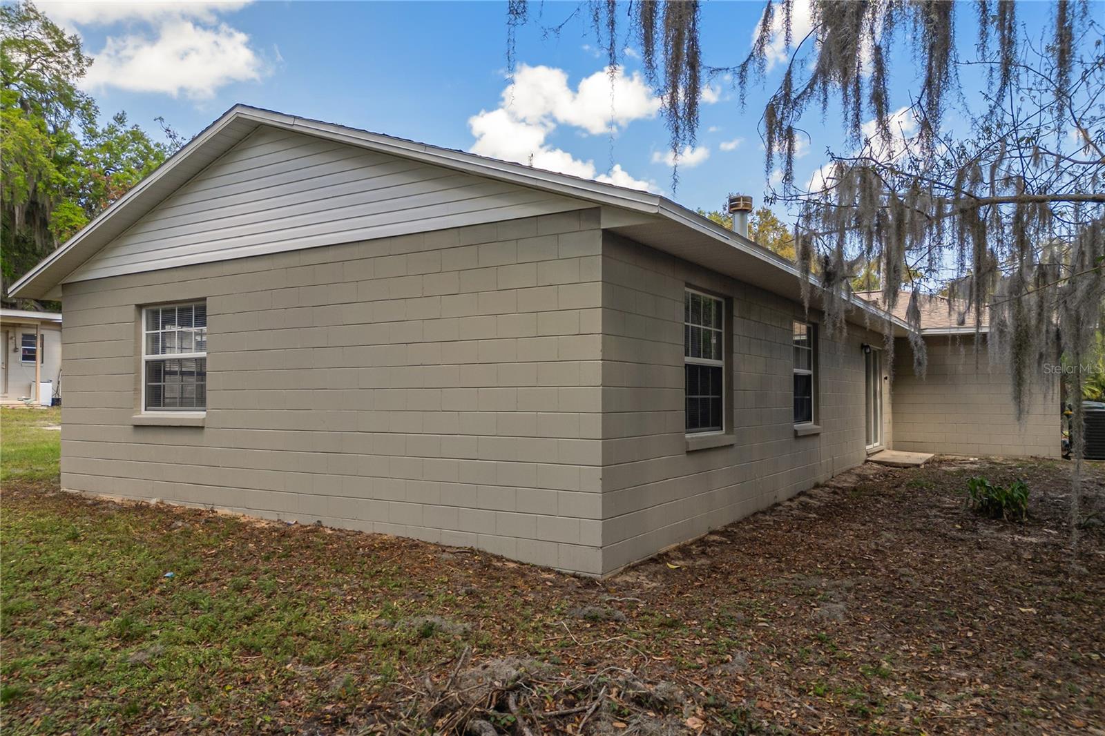 LEESBURG JACKSONS ADD NEWTOWN - Residential