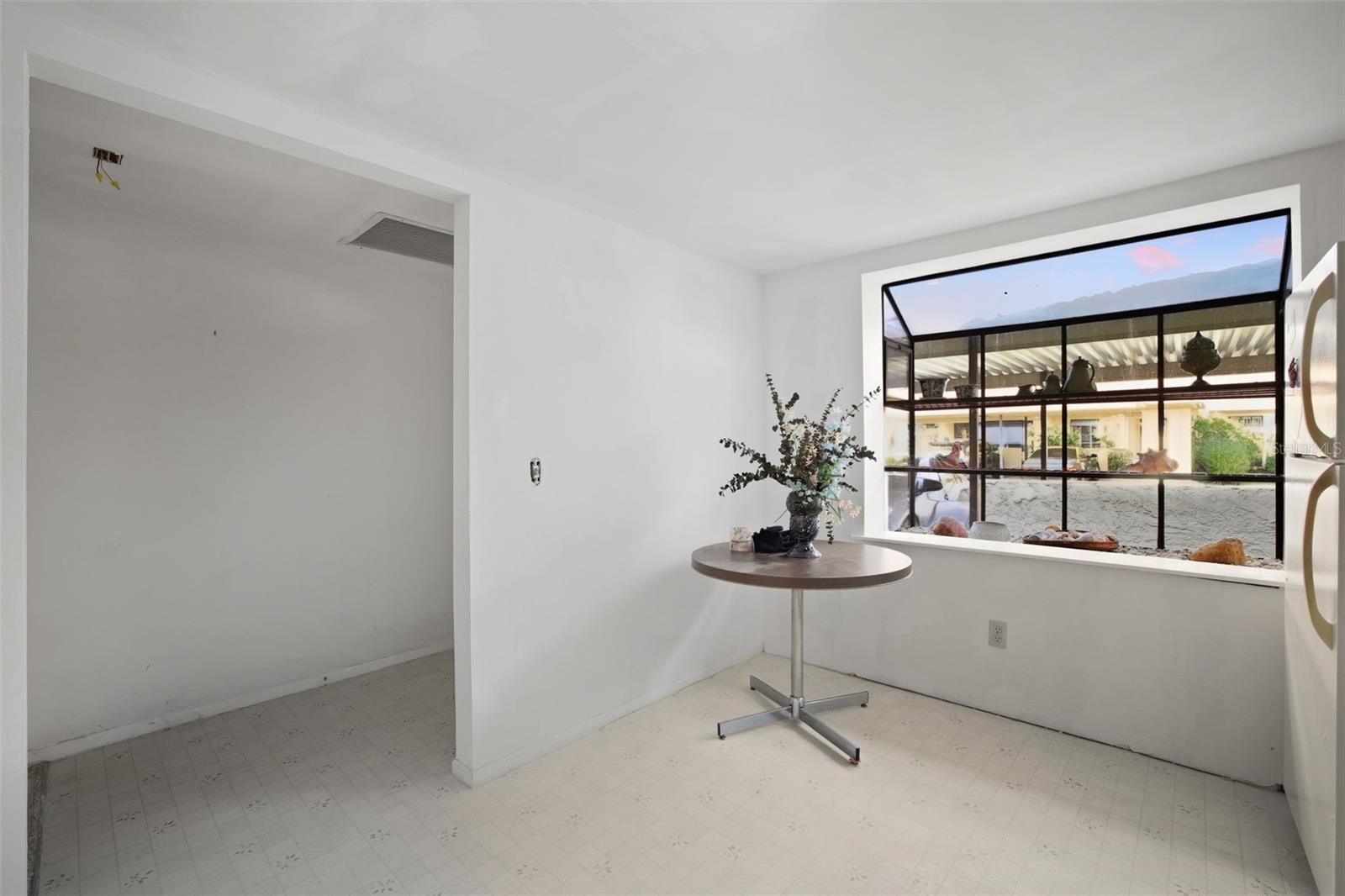 IMPERIAL COVE 11 - Residential