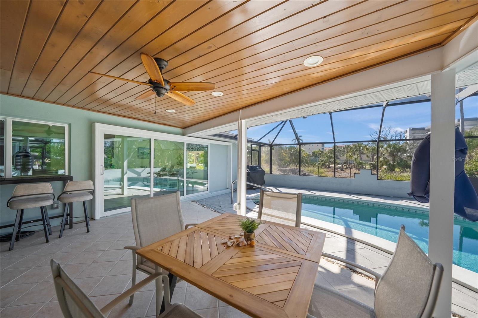 HERON LAGOON LODGES - Residential