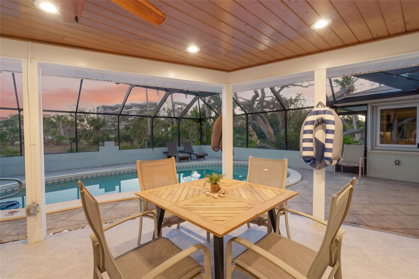 HERON LAGOON LODGES - Residential